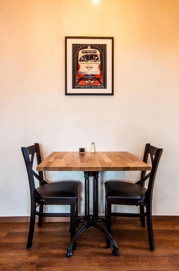 Hotel Rajka Ngoại thất bức ảnh